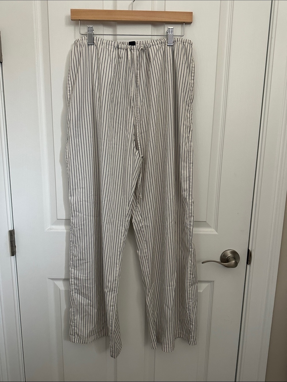American Eagle Outfitters White Pants with Black Pinstripes